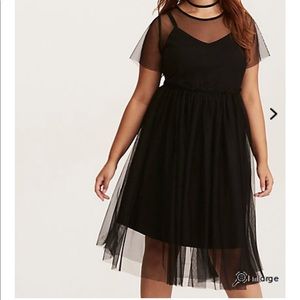 NWT TORRID LINED MESH DRESS